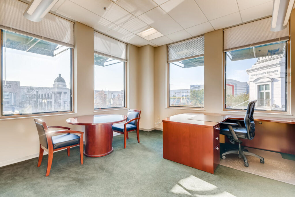 Office Evolution Easton - coworking space in Columbus Ohio Office Evolution Easton - coworking space in Columbus Ohio