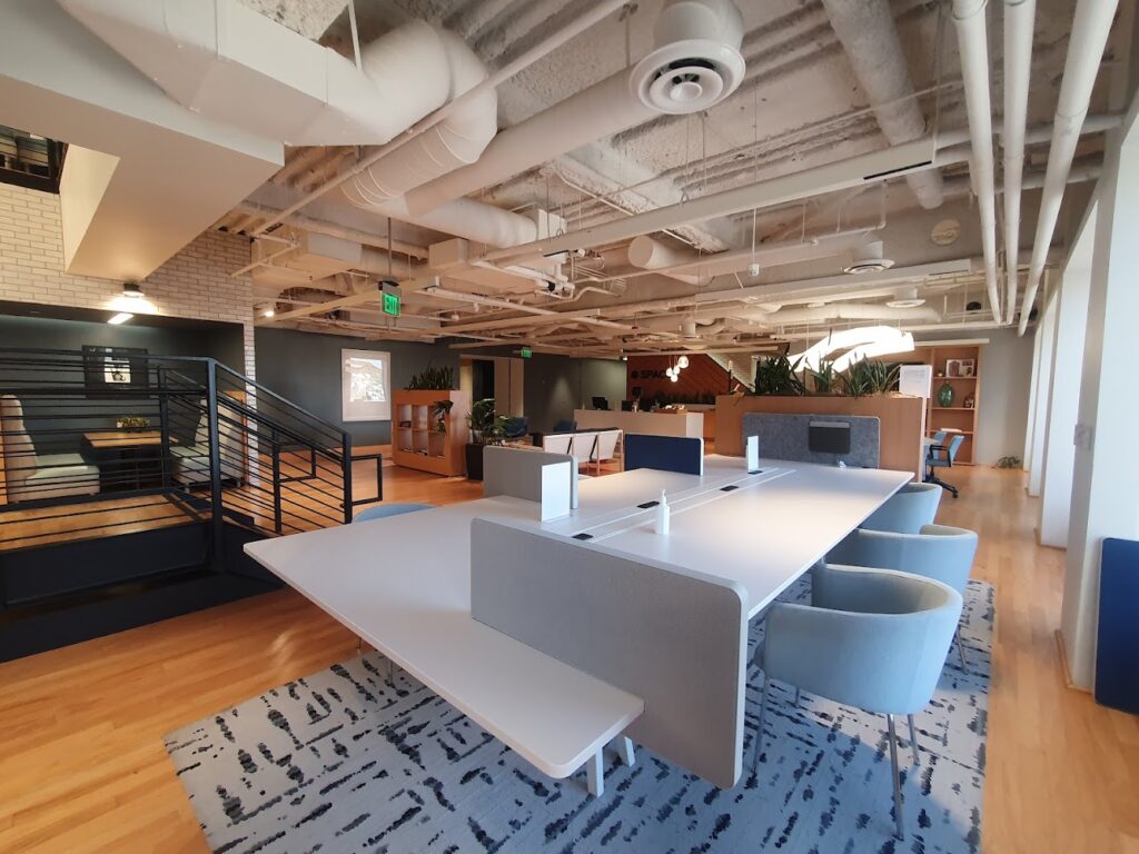 Spaces - Los Angeles - City National Plaza - coworking space in LA California Spaces - Los Angeles - City National Plaza - coworking space in LA California