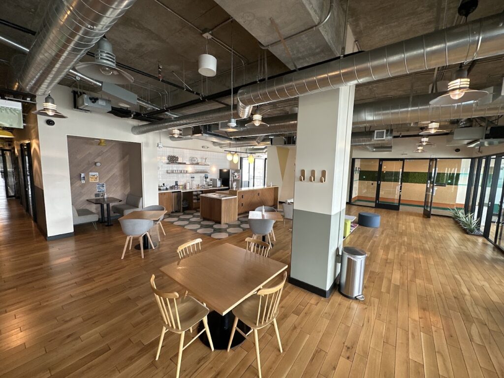 Spaces - Los Angeles - La Brea - coworking space in LA California Spaces - Los Angeles - La Brea - coworking space in LA California